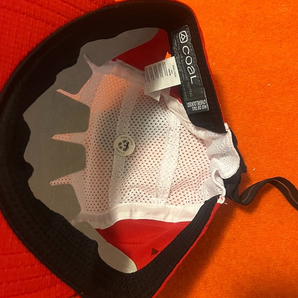 Coal unisex retro red and white logo Jetty baseball cap hat NWT - Picture 5 of 7